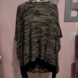 Eileen Fisher  Poncho Organic Linen Sweater Sz OS